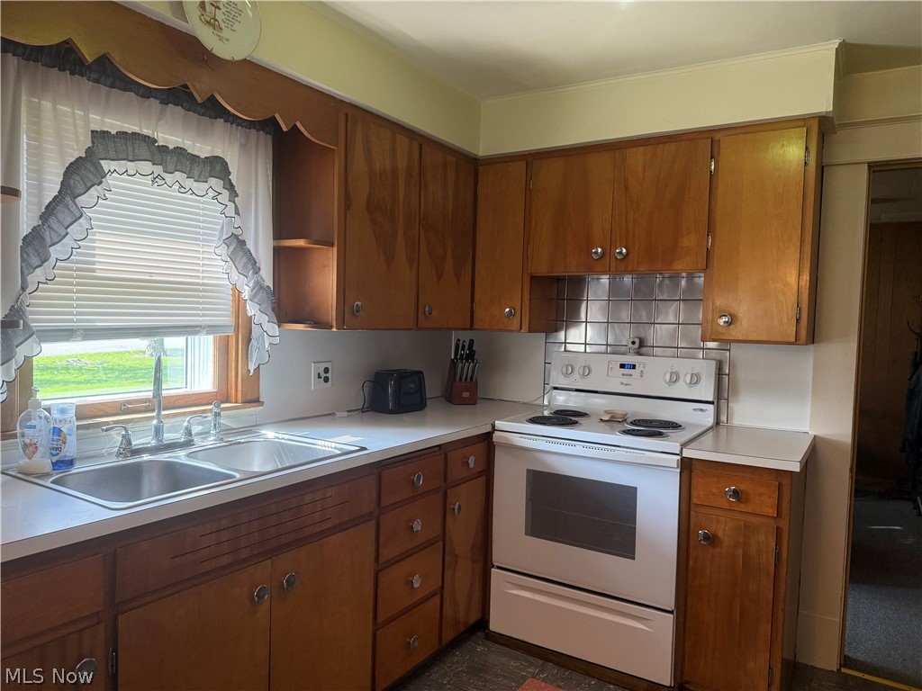460 Whipple Avenue Campbell OH 44405