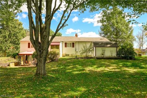1484 Elm Grove Avenue Akron OH 44312