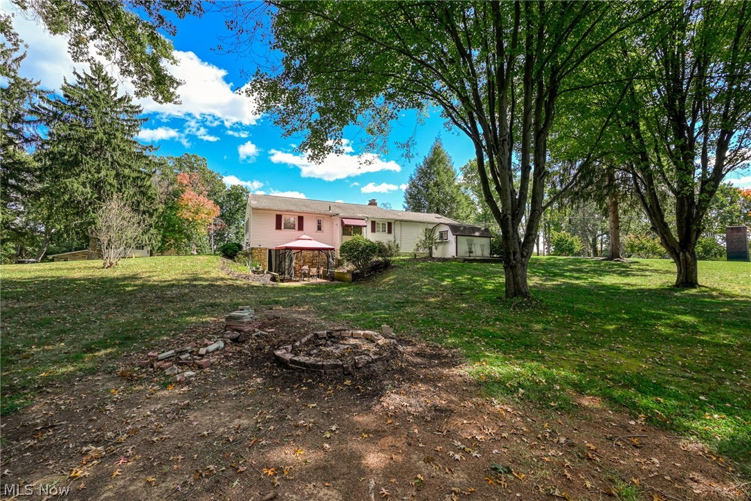 1484 Elm Grove Avenue Akron OH 44312
