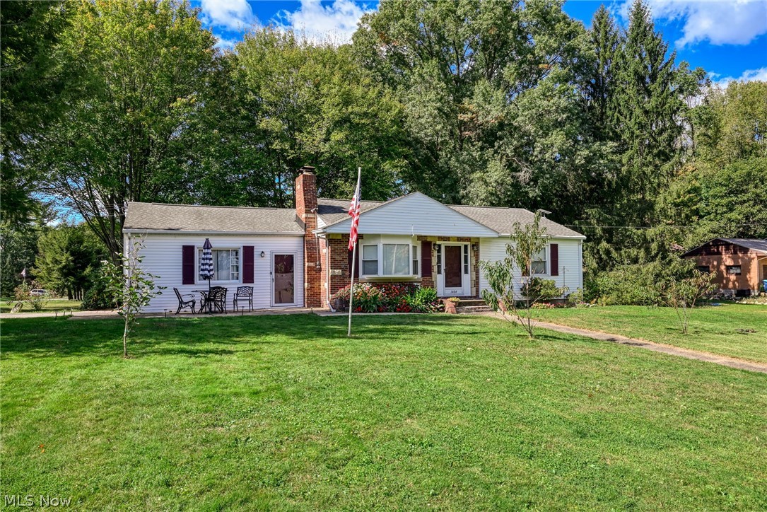1484 Elm Grove Avenue Akron OH 44312
