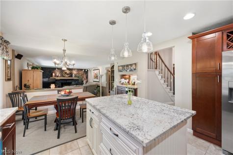 201 Melbourne Drive Brunswick OH 44212
