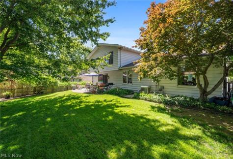 201 Melbourne Drive Brunswick OH 44212