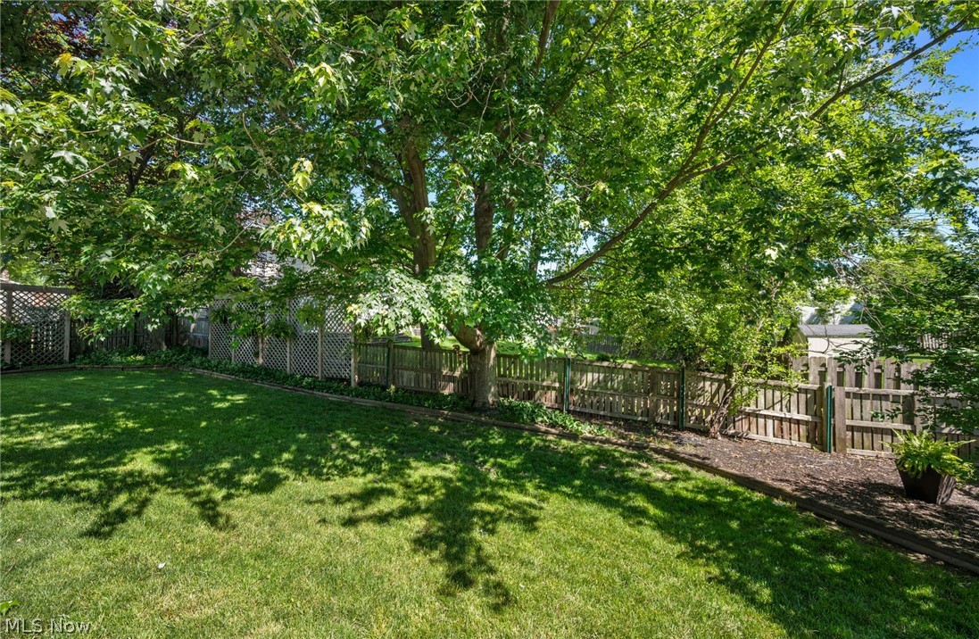 201 Melbourne Drive Brunswick OH 44212