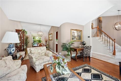 201 Melbourne Drive Brunswick OH 44212