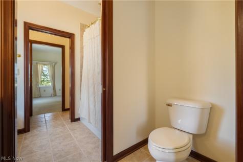 2500 Augusta Drive SE Massillon OH 44646