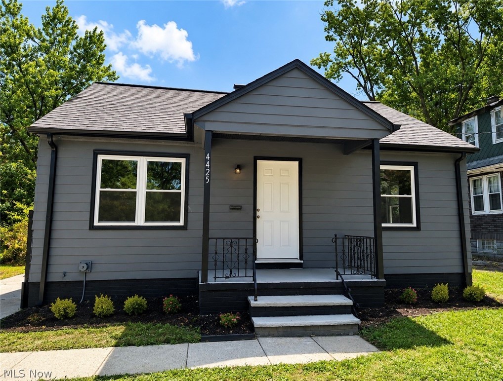 4425 E 142nd Street Cleveland OH 44128