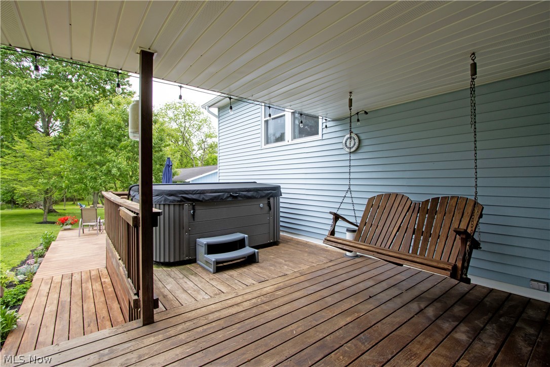 4035 Brookside Court Norton OH 44203