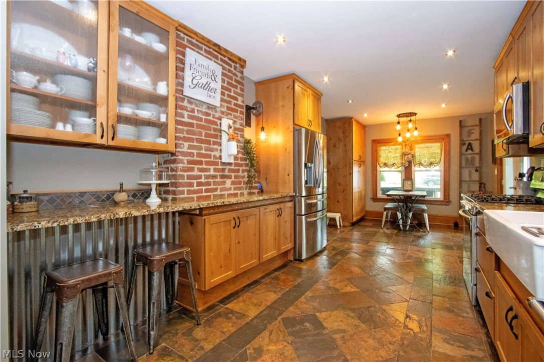 4035 Brookside Court Norton OH 44203