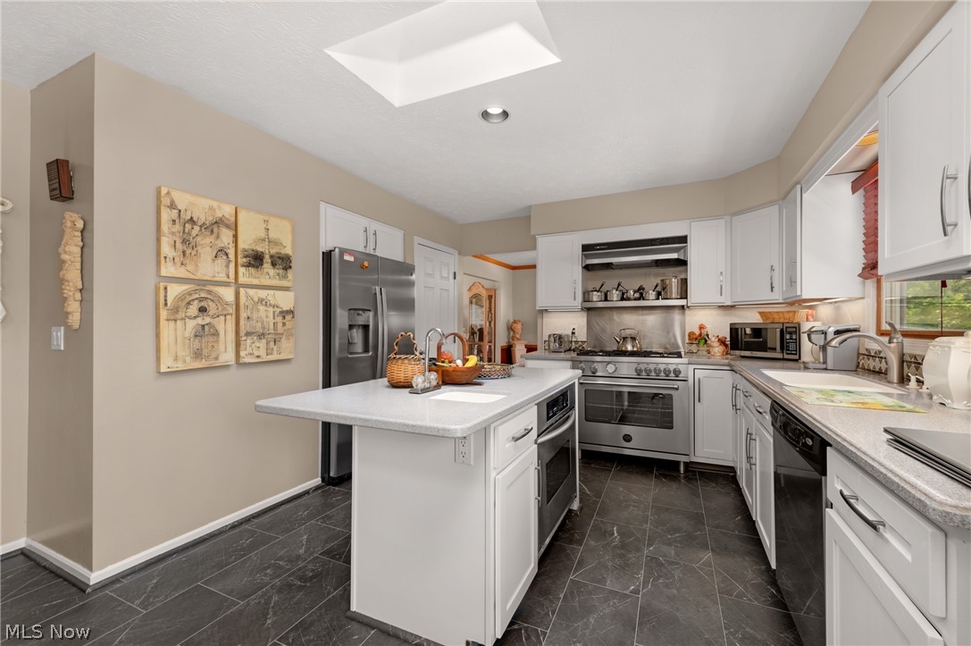14122 Ashley Lane North Royalton OH 44133
