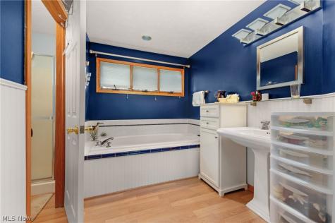 14122 Ashley Lane North Royalton OH 44133