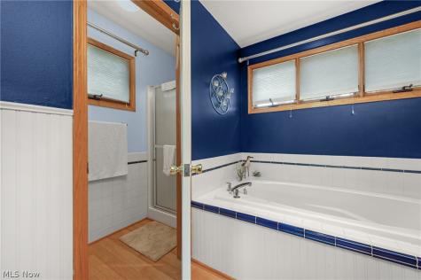 14122 Ashley Lane North Royalton OH 44133