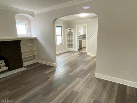 3973 W 140th Street Cleveland OH 44111