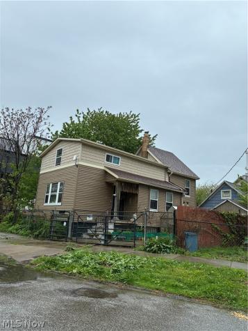 5900 Lawn Avenue Cleveland OH 44102
