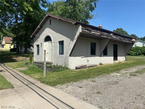 359 Eastland Avenue Akron OH 44305