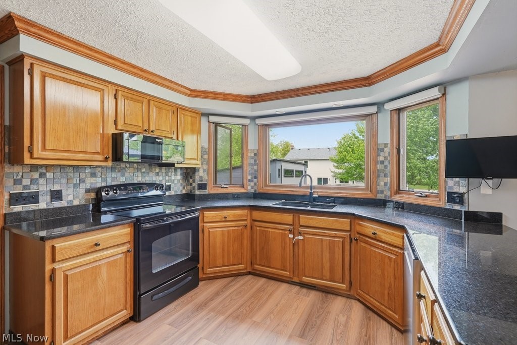 5321 Young Road Stow OH 44224
