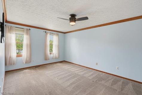 5321 Young Road Stow OH 44224