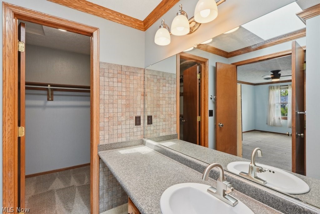 5321 Young Road Stow OH 44224