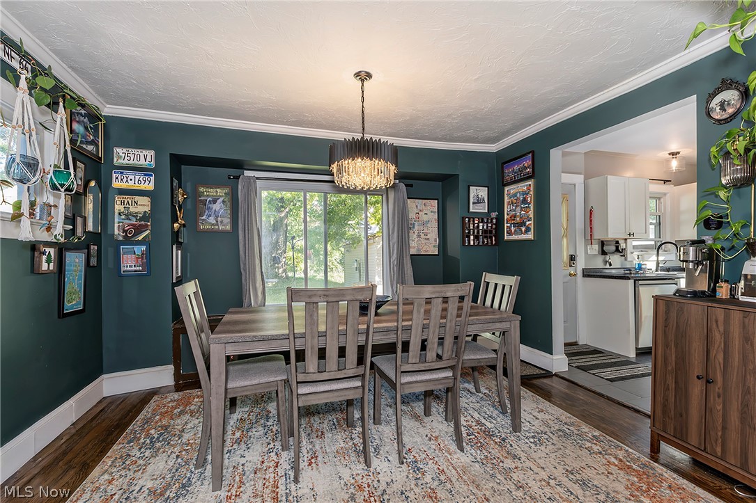 3854 Brookside Boulevard Cleveland OH 44111