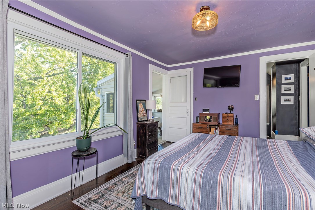 3854 Brookside Boulevard Cleveland OH 44111