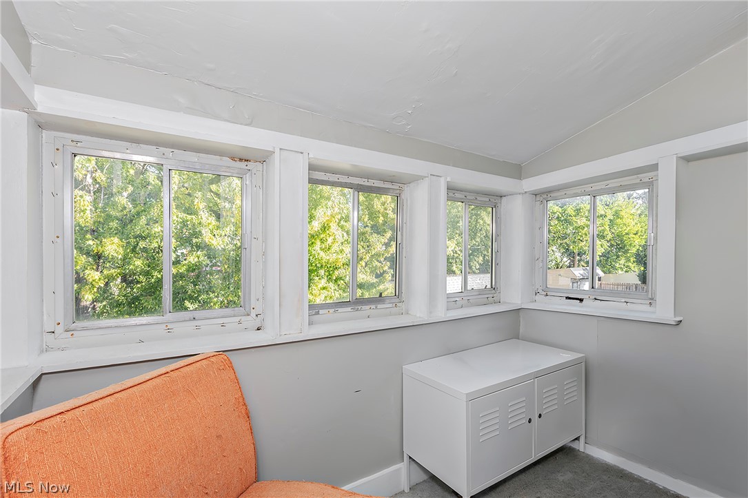 3854 Brookside Boulevard Cleveland OH 44111