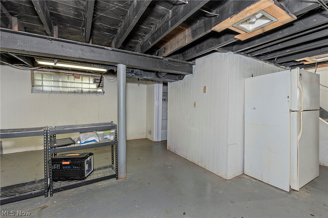 3854 Brookside Boulevard Cleveland OH 44111