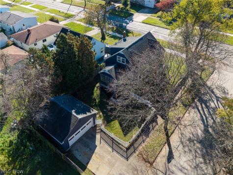 2875 Pikes Avenue Akron OH 44314