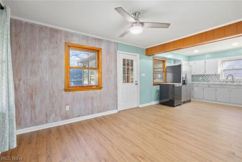2875 Pikes Avenue Akron OH 44314