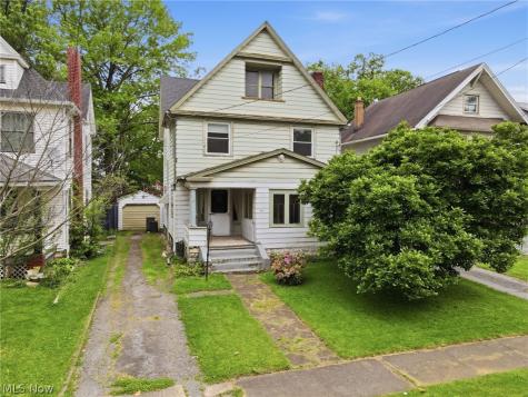 1221 Florencedale Avenue Youngstown OH 44505