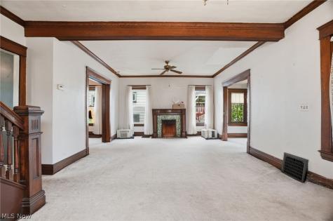 1221 Florencedale Avenue Youngstown OH 44505