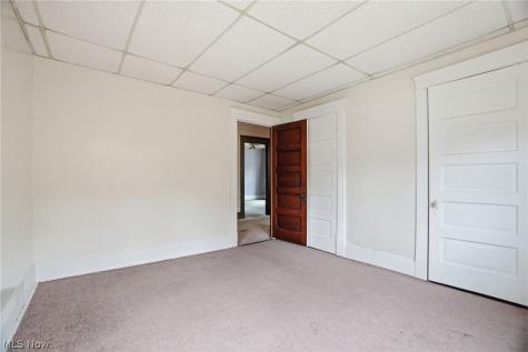 1221 Florencedale Avenue Youngstown OH 44505