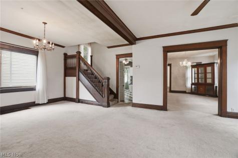 1221 Florencedale Avenue Youngstown OH 44505