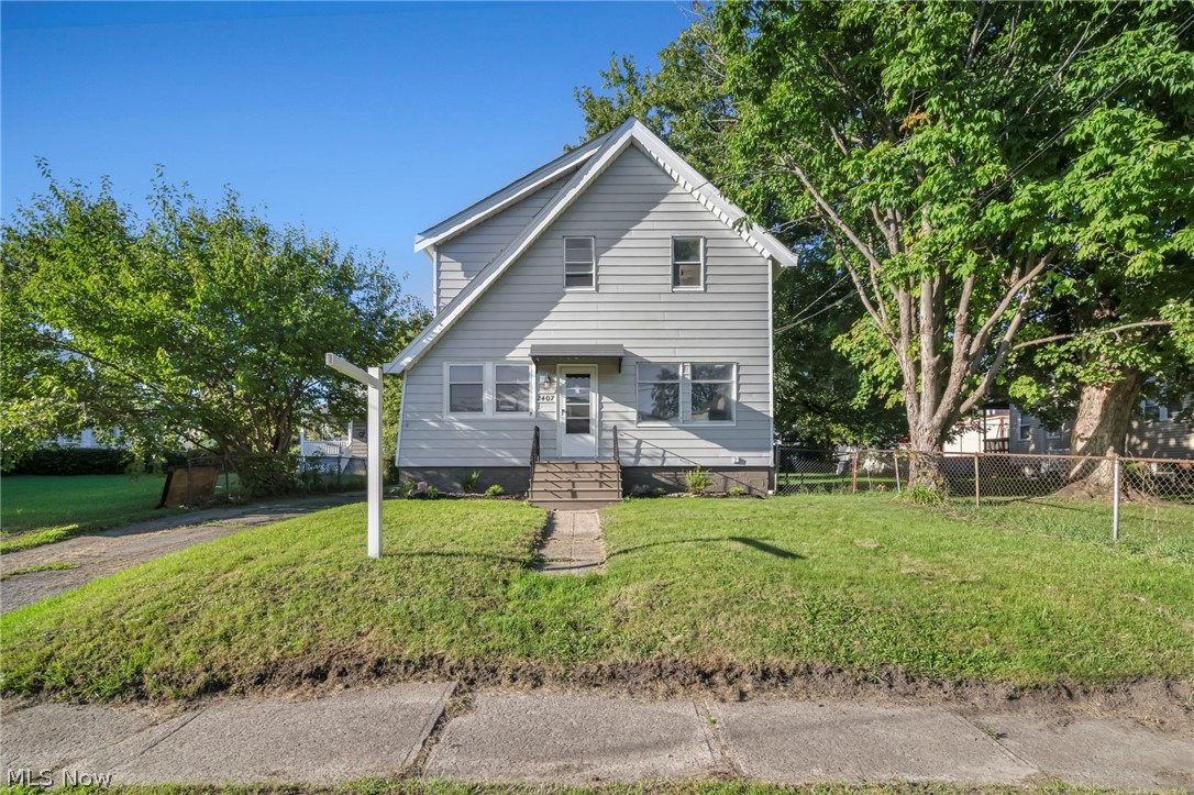 2407 Mira Court Cleveland OH 44109