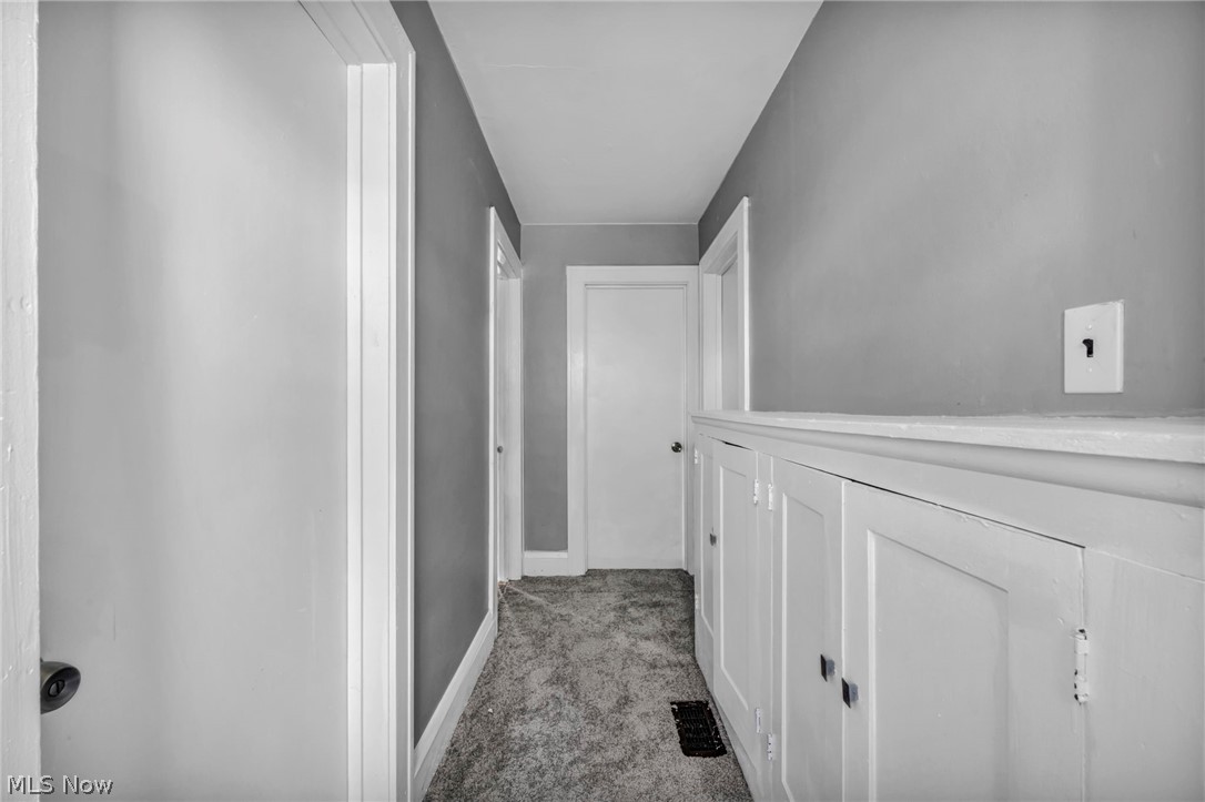 2407 Mira Court Cleveland OH 44109