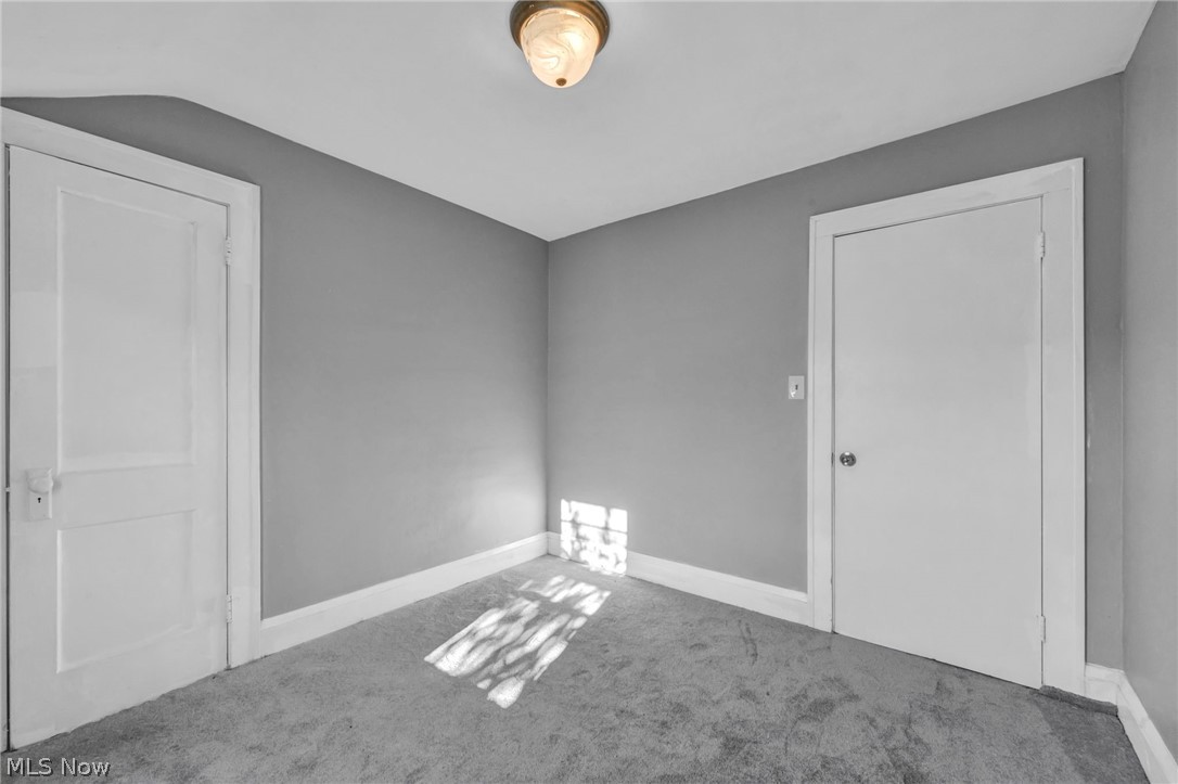 2407 Mira Court Cleveland OH 44109