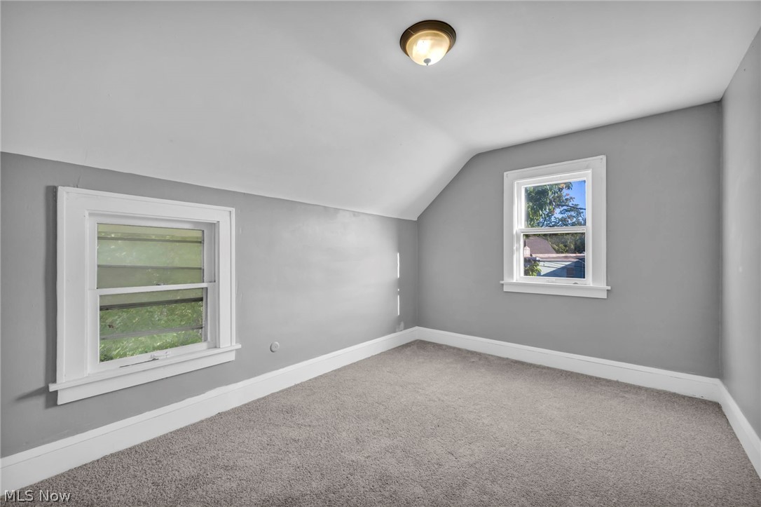 2407 Mira Court Cleveland OH 44109