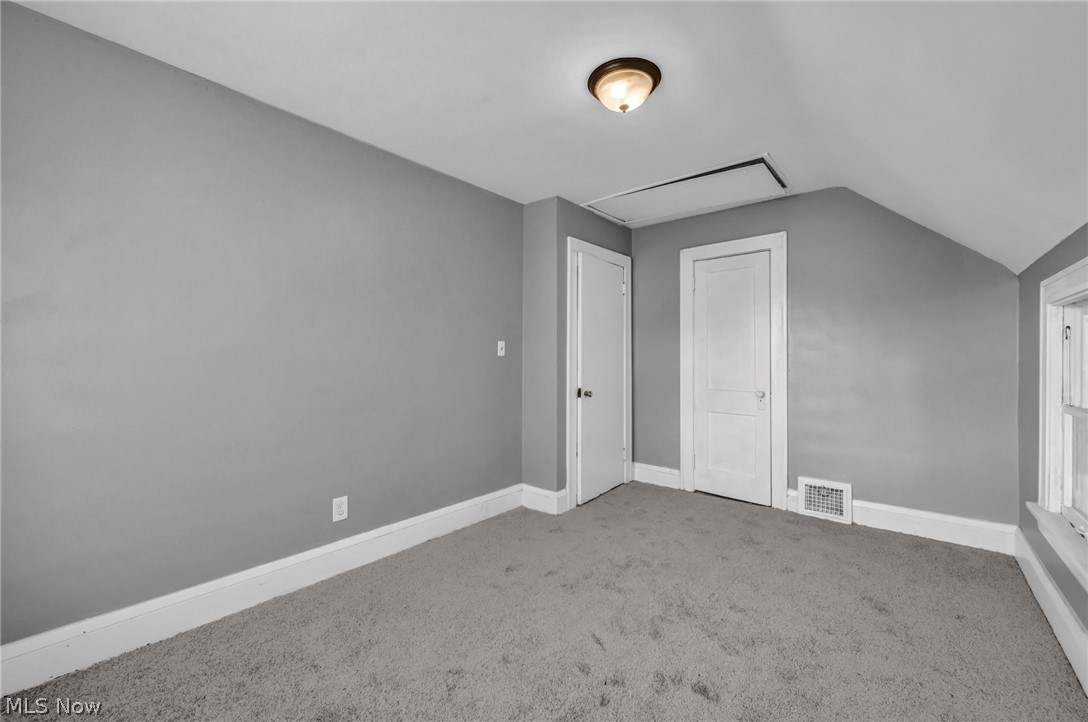 2407 Mira Court Cleveland OH 44109