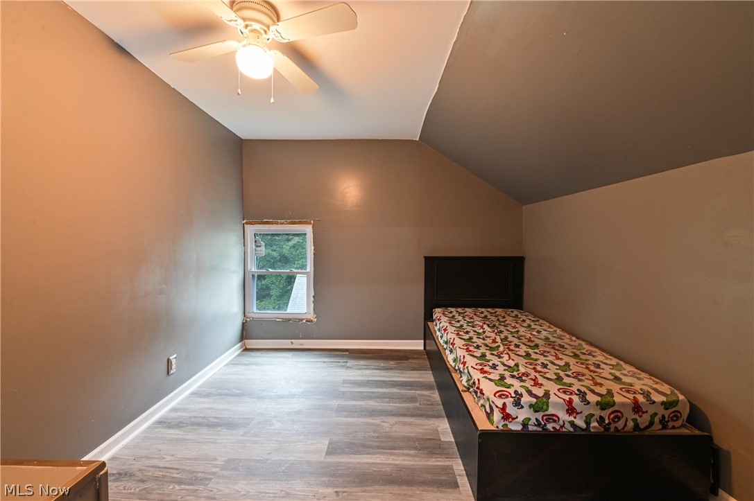 49 Penfield Avenue Akron OH 44310