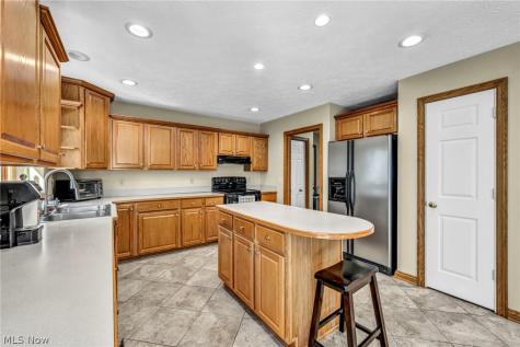 760 Jeanette Street Brunswick OH 44212