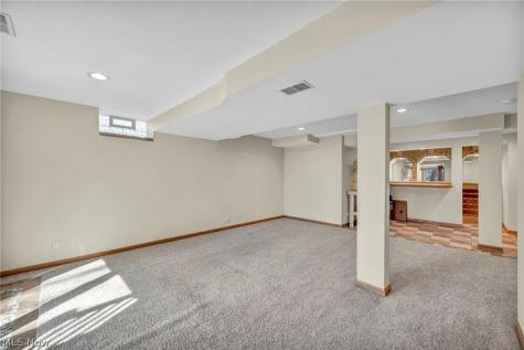 760 Jeanette Street Brunswick OH 44212