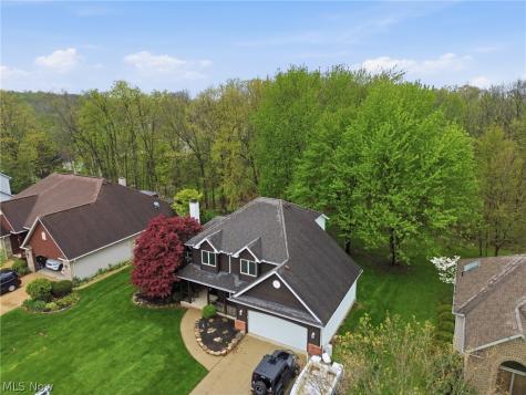 760 Jeanette Street Brunswick OH 44212