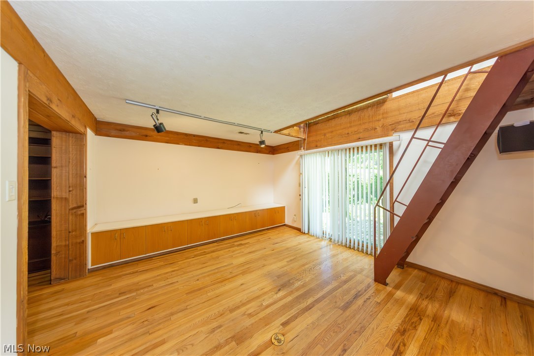 2614 Charney Road University Heights OH 44118