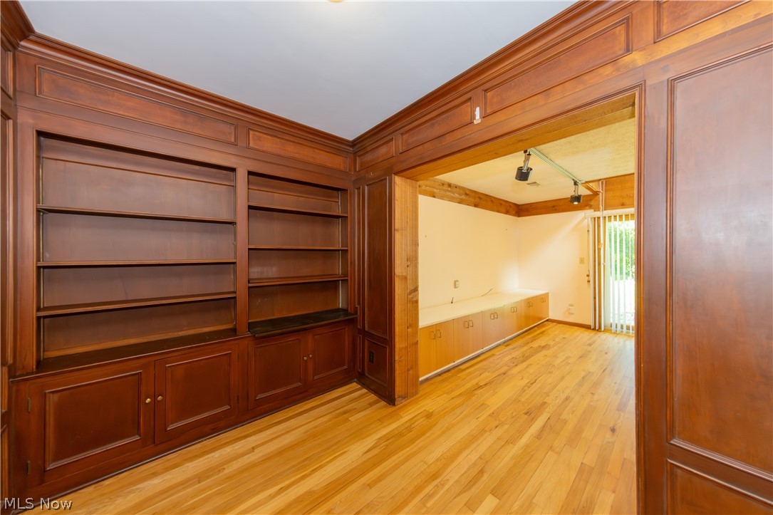 2614 Charney Road University Heights OH 44118