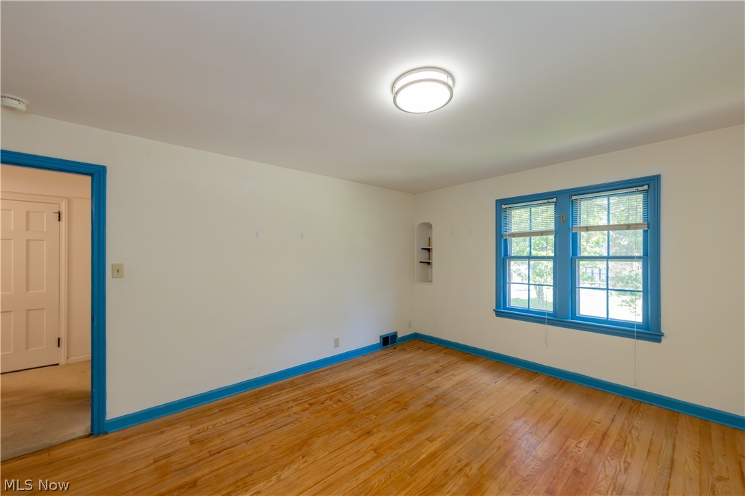 2614 Charney Road University Heights OH 44118
