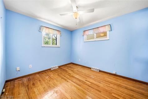 183 Erieview Drive Eastlake OH 44095