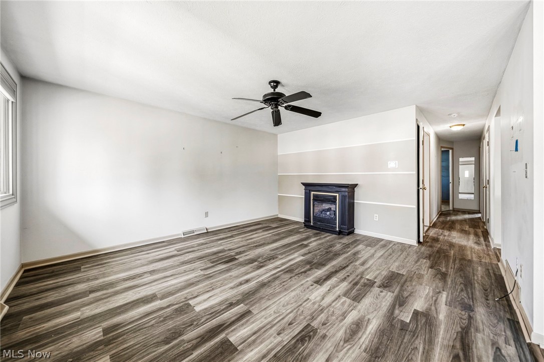 183 Erieview Drive Eastlake OH 44095