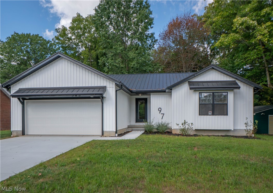 97 Nottingham Street Tallmadge OH 44278