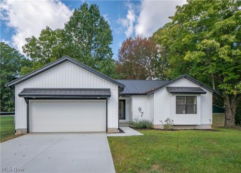 97 Nottingham Street Tallmadge OH 44278