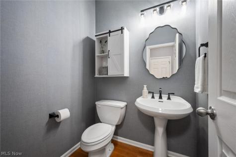 17877 Princeton Circle Strongsville OH 44149