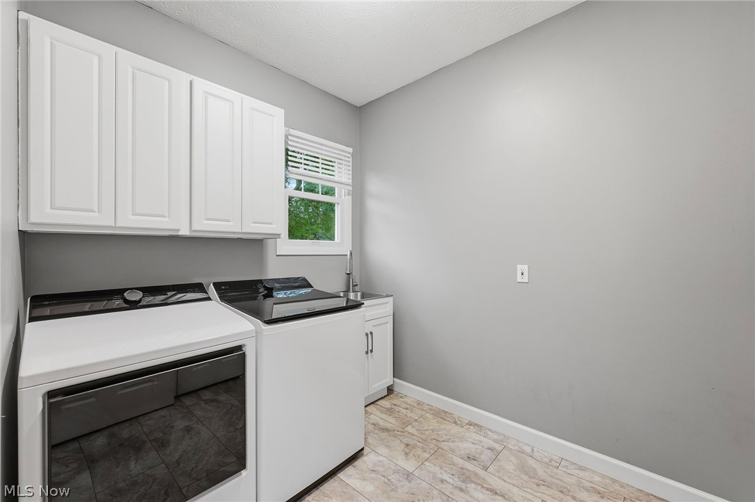 17877 Princeton Circle Strongsville OH 44149