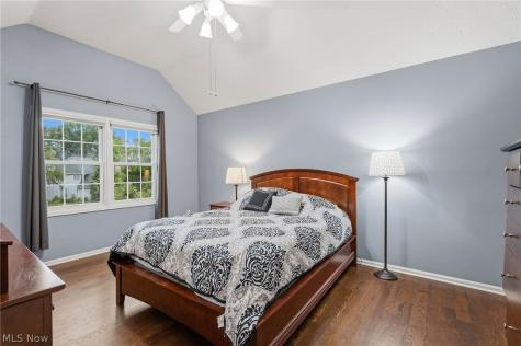 17877 Princeton Circle Strongsville OH 44149